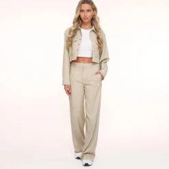 Olivia & Kate Jassen-Beige Studio Cropped-Jasje