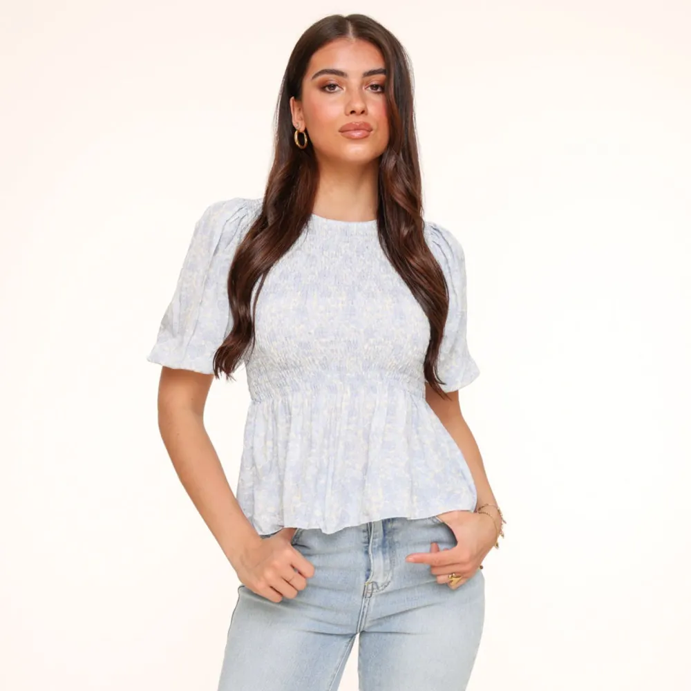 Olivia & Kate Tops-Lichtblauwe Bloemen Stretchy Ss-Top